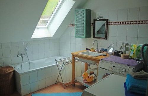 Lennestadt Apartment | Ferienwohnung Greiten