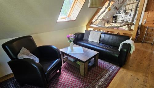 Neuhaus Apartment | Ferienwohnung Hallier