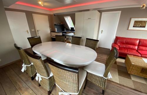 Klein Bollhagen Apartment | Ferienwohnung im Poolhaus mit Ostseeblick