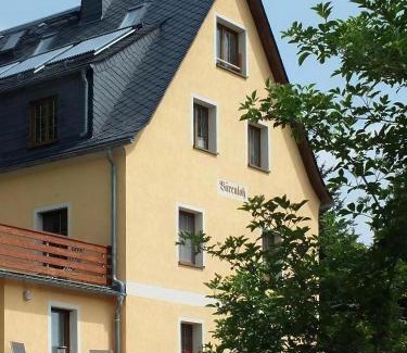 Bad Elster Apartment | Ferienwohnung In Bad Elster Mit Grill, Terrasse Und Garten
