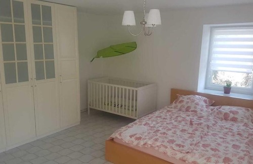 Lossatal Apartment | Ferienwohnung in Dornreichenbach