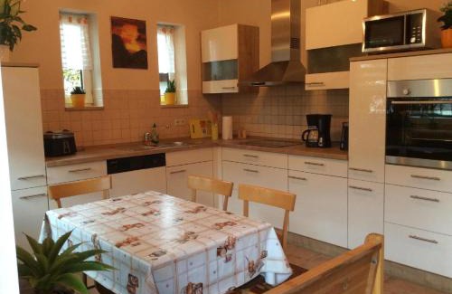 Neustrelitz Apartment | Ferienwohnung In Neustrelitz Mit Garten Und Grill