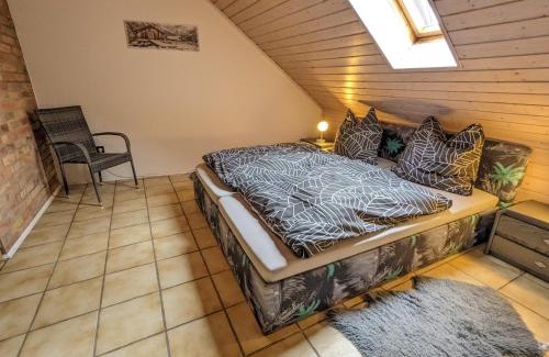 Eschbach Apartment | Ferienwohnung Madenburgblick