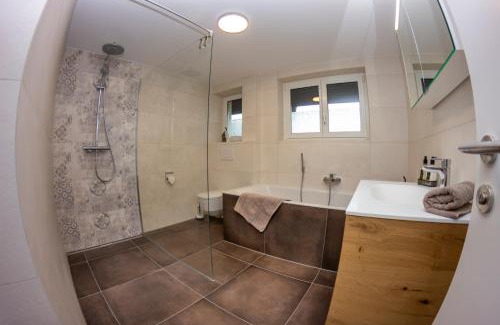 Hard Apartment | Ferienwohnung Melcher