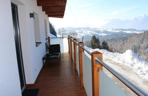 Bad Vigaun Apartment | Ferienwohnung Mit Blick Auf Die Berge