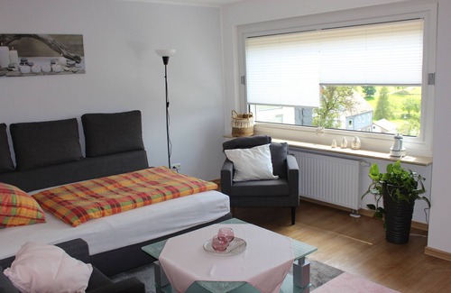 Bernshausen Apartment | Ferienwohnung mit Gartennutzung