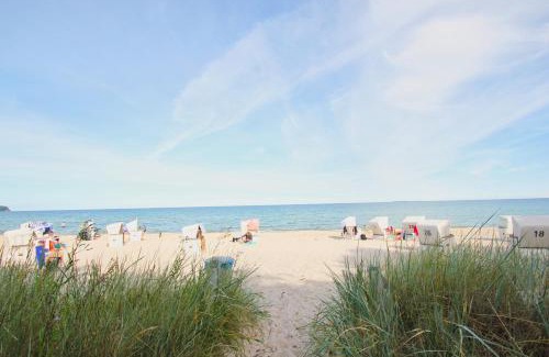 Gross Zicker Apartment | Ferienwohnung mit Meerblick und Gartennutzung - Haus Inselwind FeWo MEERsicht