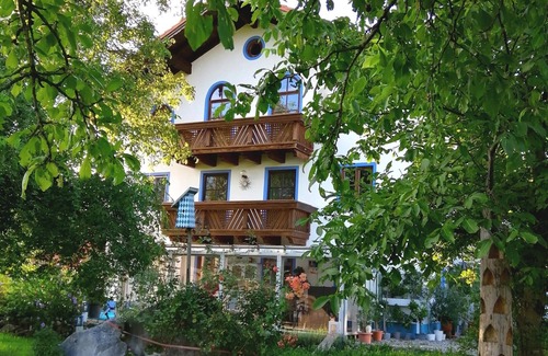 Palling Apartment | Ferienwohnung Moierhof bis 5 Personen mit Balkon, 100m²