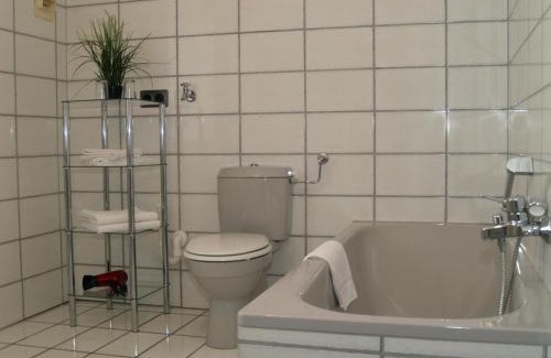Eicherscheid Apartment | Ferienwohnung Roeben