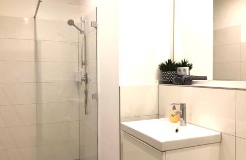 Waggershausen Apartment | Ferienwohnung Roxana - am Bodensee