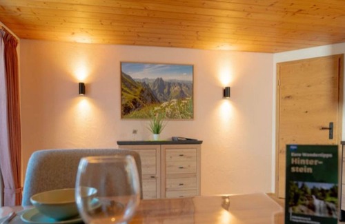 Hinterstein Apartment | Ferienwohnung Schrecksee mit Balkon - Haus Angelika