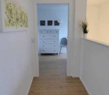 Teningen Apartment | Ferienwohnung Scharnhorst
