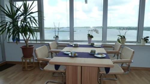 Schleswig Apartment | Ferienwohnung Schleiblick - Kabus