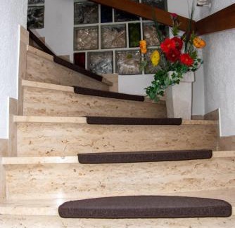 Dorrenbach Apartment | FERIENWOHNUNG SILBERG