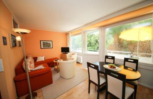 Scharbeutz Apartment | Ferienwohnung Strandhotel