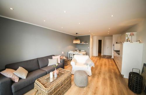 Scharbeutz Apartment | Ferienwohnung Strandvilla Augustusbad App. 08
