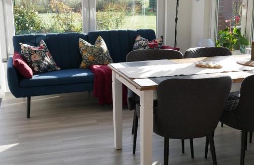 Risum-Lindholm Apartment | Ferienwohnung unter Reet