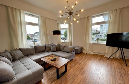 Malente Apartment | Ferienwohnung unter den Linden