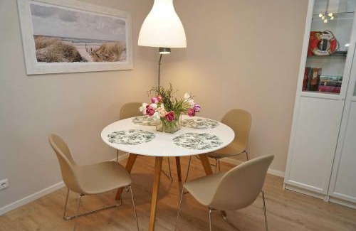 Damp Apartment | Ferienwohnung zur Hafenseite 200