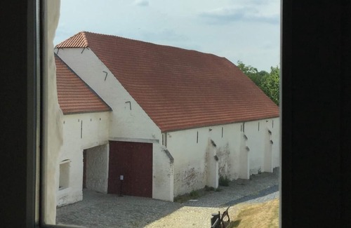 Mont-Saint-Jean Apartment | Ferme d'Hougoumont: Waterloo battlefield gite