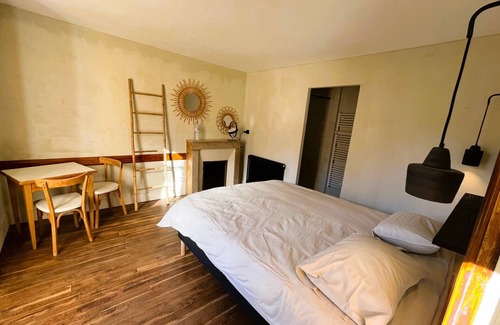Saint-Priest-la-Vetre Other | Ferme Rénovée en Altitude Avec Dépendances, Pour Familles, Groupes et Évènements