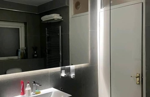 Balham Apartment | Fern Cozy Apartment 4 Wifi Parking