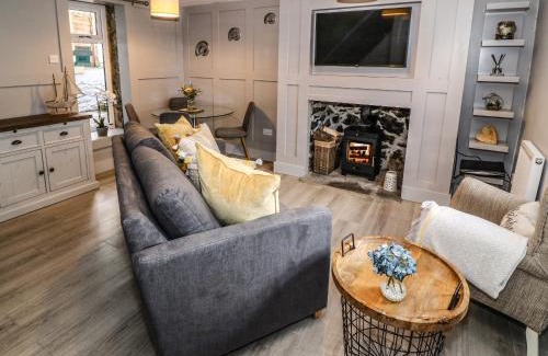 Llanbedrog House | Ferndale