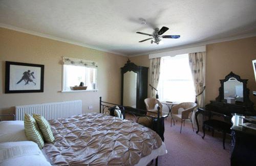 Bridport Hotel | Fernhill Hotel