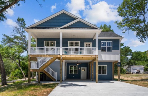 Supply House | Ferry House