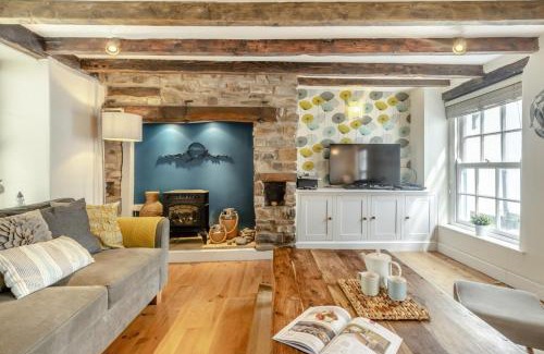Appledore House | Ferrymans Cottage