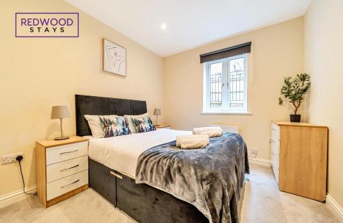 Basingstoke Apartment | Festival Serviced Apartment, Perfect of Contractors & Families Free WiFi & Netflix By Redwood Stays