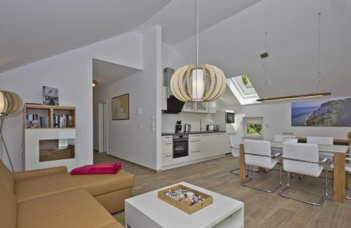 Breege Apartment | FeWo Helligdom FeWo 04 - Balkon, Meerblick