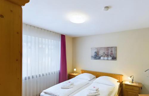 Oberaudorf Apartment | Fewo mit Bergblick, Pool, Sauna