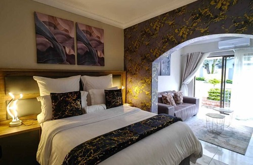 Greater Johannesburg Metropolitan Area House | Fezeu's Place
