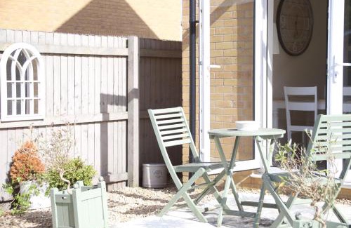Crynant House | Ffordd Y Meillion