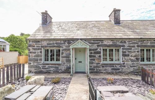 Bangor House | Ffrwdd Galed Uchaf