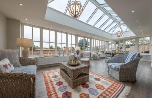 Burnham Market House | Field Piece Cottage