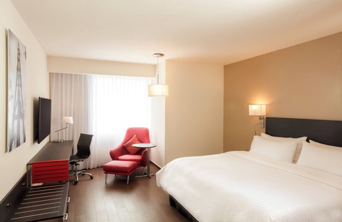 Monterrey Centro Hotel | Fiesta Inn Express Monterrey Centro