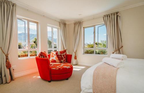 George House | Fifty1 on Long on Kingswood Golf Estate