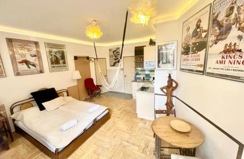 Kelenfold Apartment | Film Poster or Coffee Basement Apartman with terrace