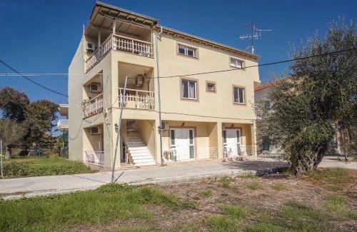 Kavos Hotel | Finata Studios