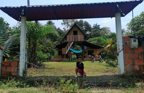 San Jose del Guaviare Ski Chalet | FINCA AGROTURISTICA VILLA MANE