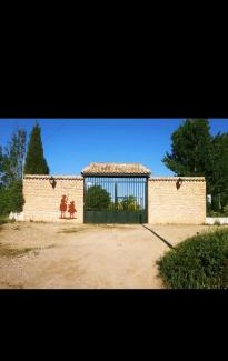 Fuente de Pedro Naharro Villa | Finca el descanso manchego