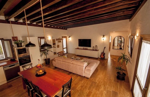 Galdar Villa | Finca 'Jardín del Norte' with Mountain View, Private Pool, Terrace & Wi-Fi