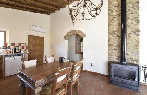 Jaraicejo Cabin | Finca Las Abubillas