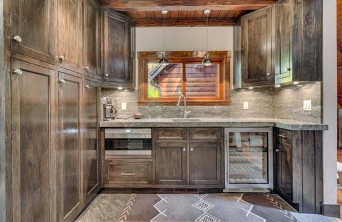 Timberland Hotel | Finch Haven in Homewood