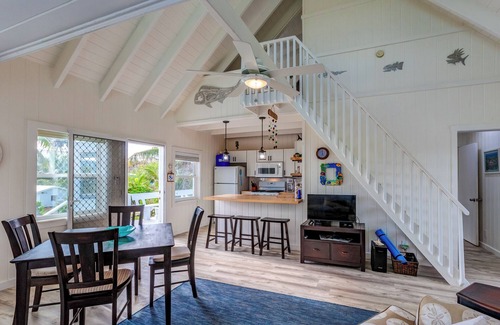 Hope Town Cottage | Finders Keepers - Centrally Located Bahamian Cottage Steps From The Beach