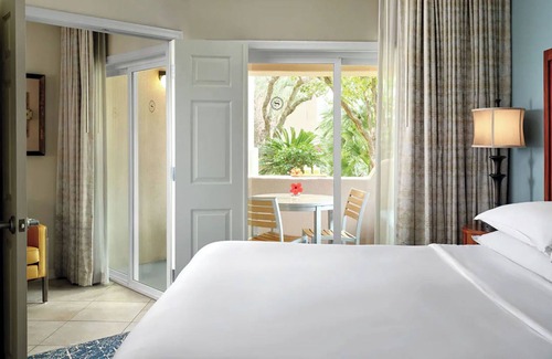 North Scottsdale Resort | 𝐅𝐢𝐧𝐝𝐢𝐧𝐠 𝐌𝐞𝐢𝐥𝐢 Desert Oasis Resort Amenities Included! 1BR SUITEn