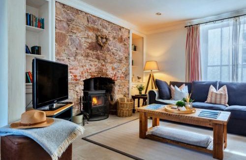 Kingsand House | Finest Retreats - Blue Monkey