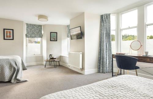 Ambleside House | Finest Retreats - Kelsick Villa Guest House - Catbells